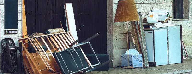 Wywóz starych mebli